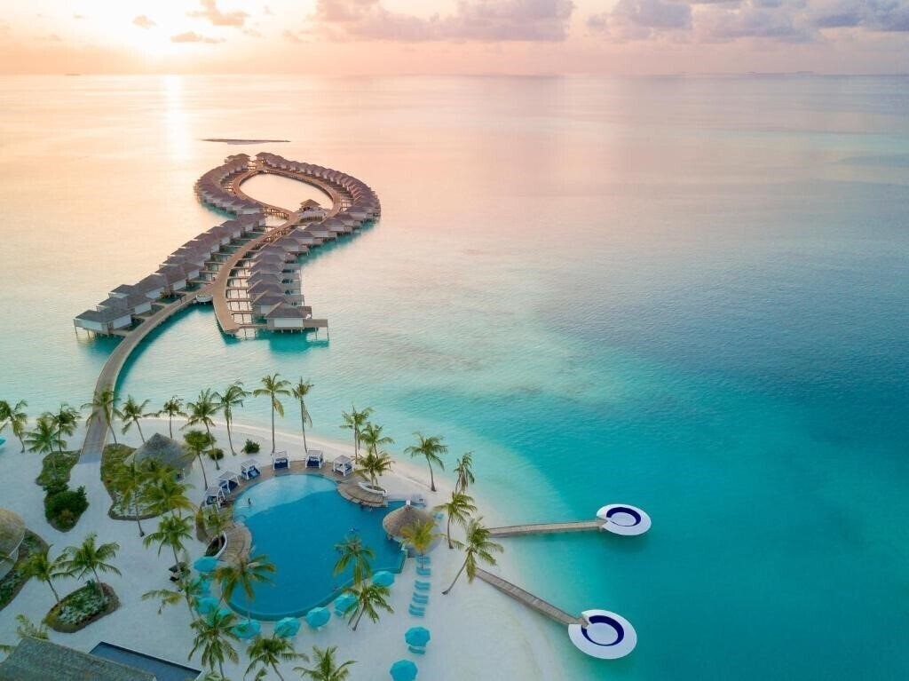 Hotel Kandima Maldives 5*