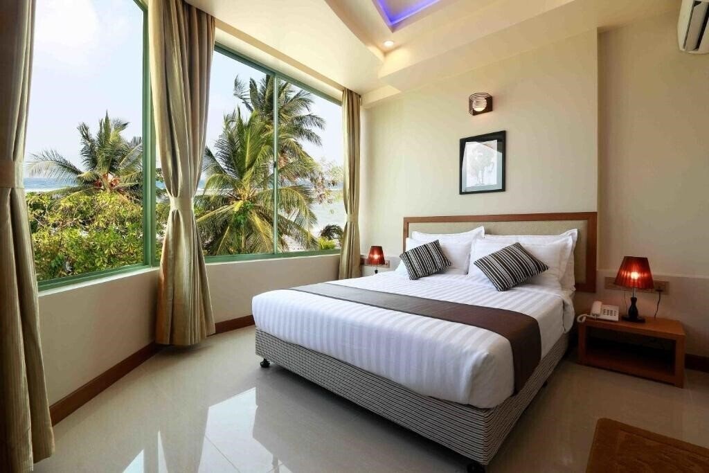 Hotel Season Holidays Hulhumale Guest House гостиный двор