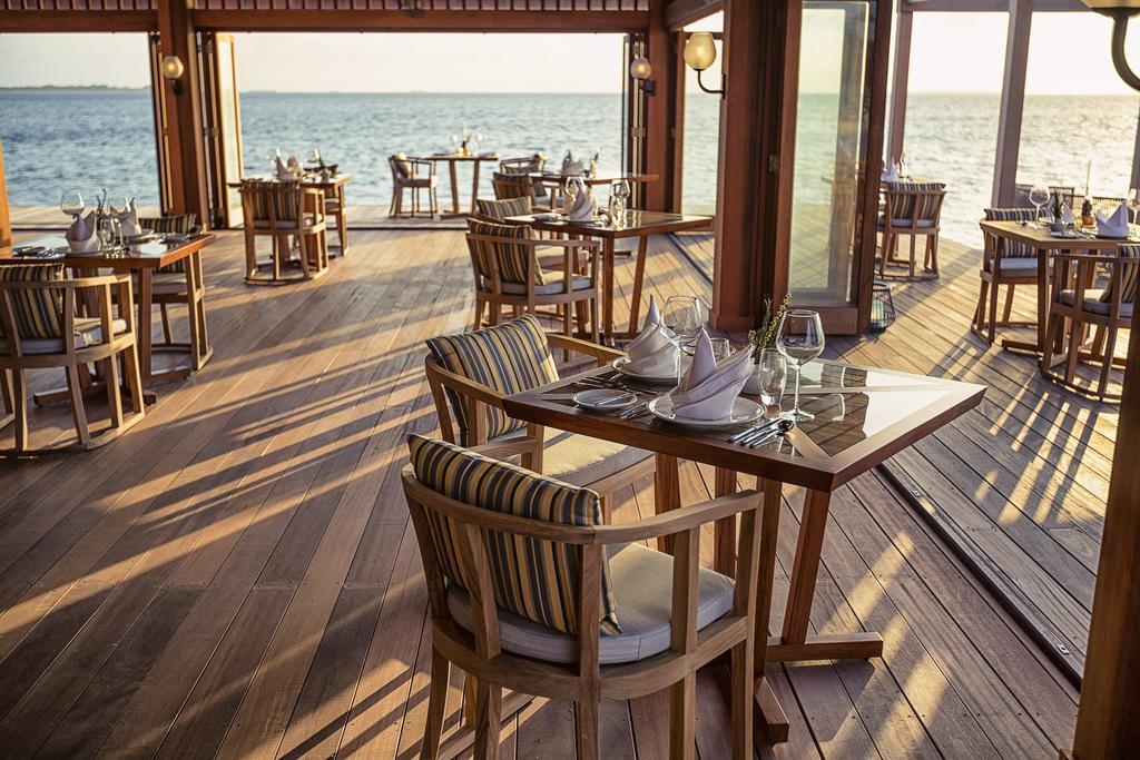 Zdjęcie Hurawalhi Island Resort 5*