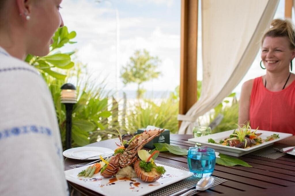 Фото Velana Beach Maldives 4*