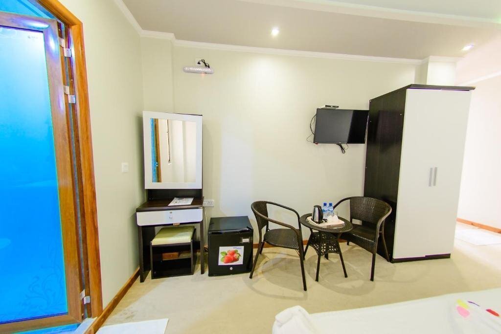 Zdjęcia White Sand Lodge Guest House 1*