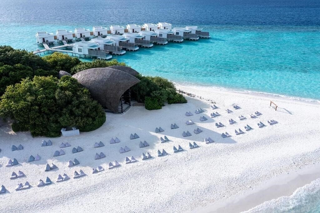 Hotel Dhigali Maldives 5*