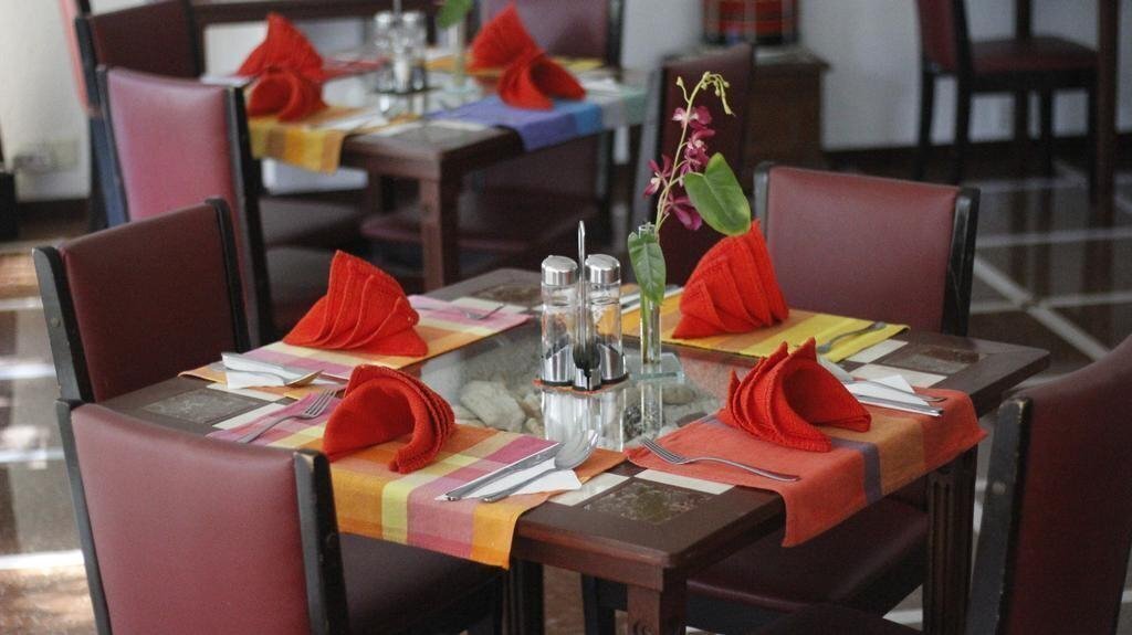 Картинка Le Vieux Nice Inn 3*