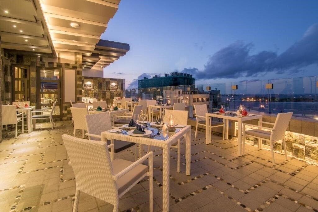 Zdjęcie Hotel Samann Grand 4*