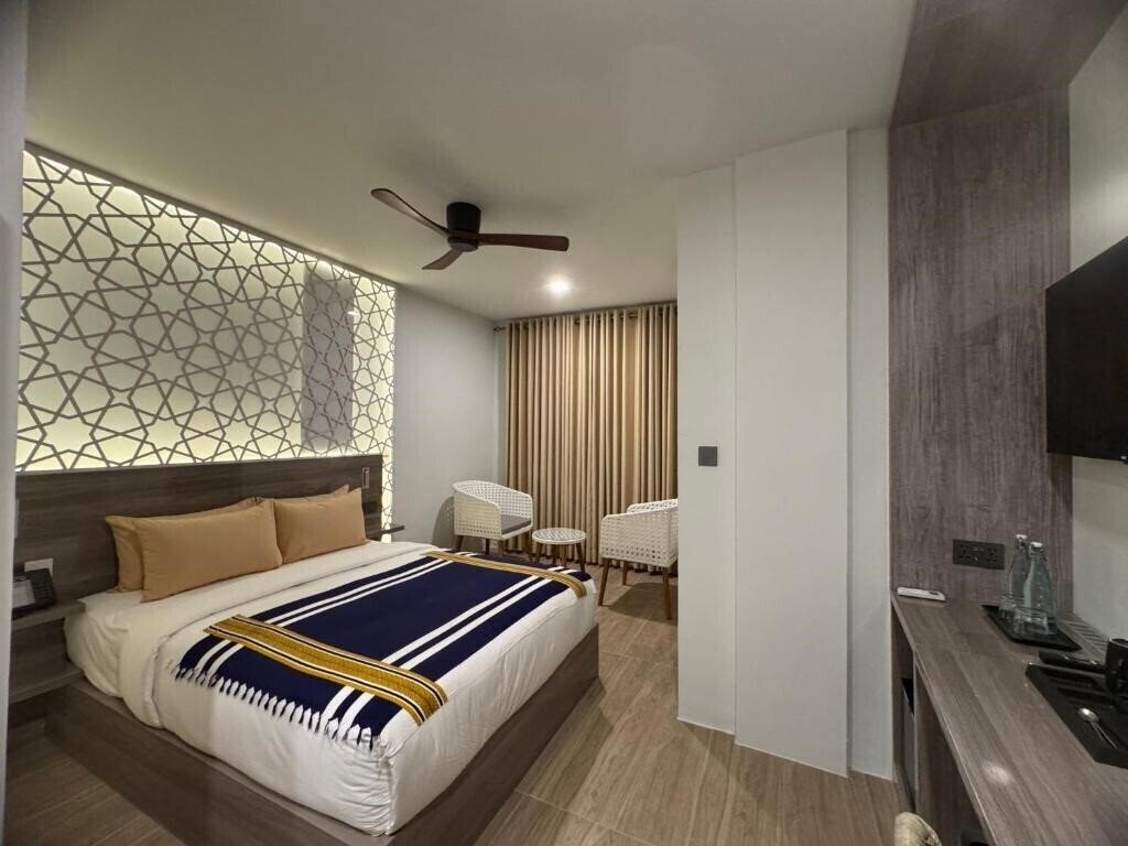 Zdjęcie Avyanna Gulhi Beach Hotel Guest House 3*