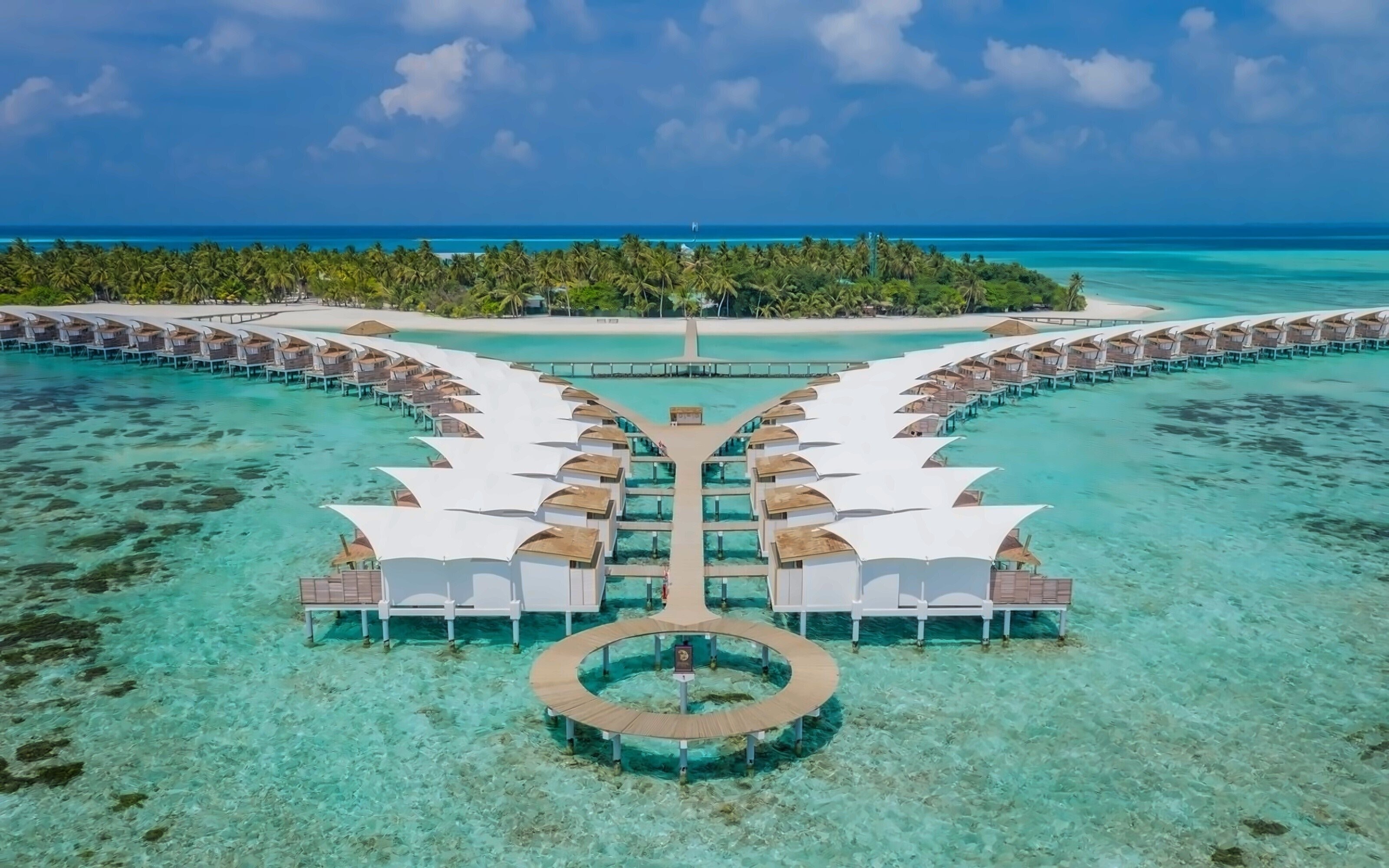 Фотографія Cinnamon Hakuraa Huraa Maldives 4*
