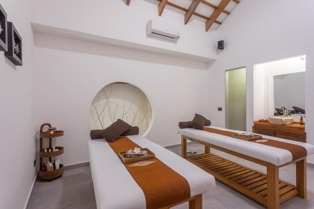 Obraz Cinnamon Velifushi Maldives 5*