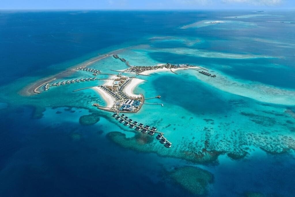 Hotel Centara Grand Lagoon Maldives 5*