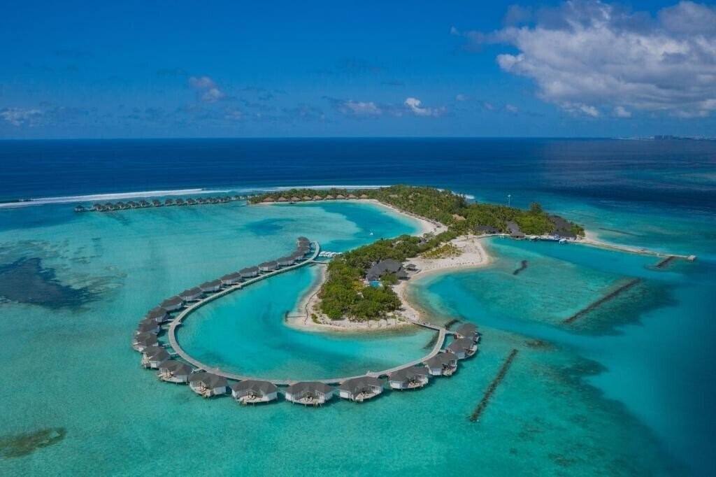 Hotel Cinnamon Dhonveli Maldives (ex. Chaaya Island Dhonveli) 4*