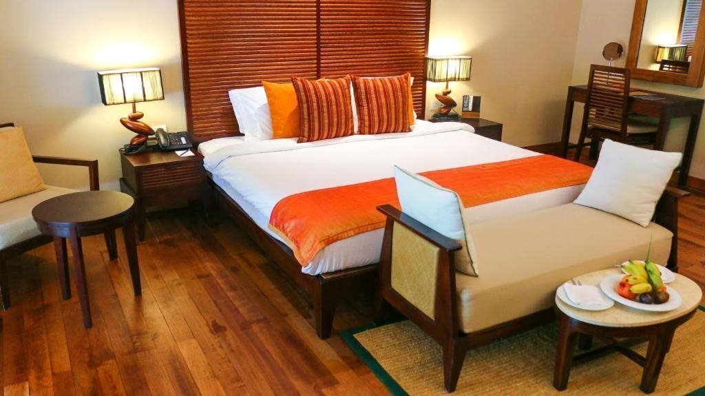 Zdjęcie Vakarufalhi Island Resort 4*