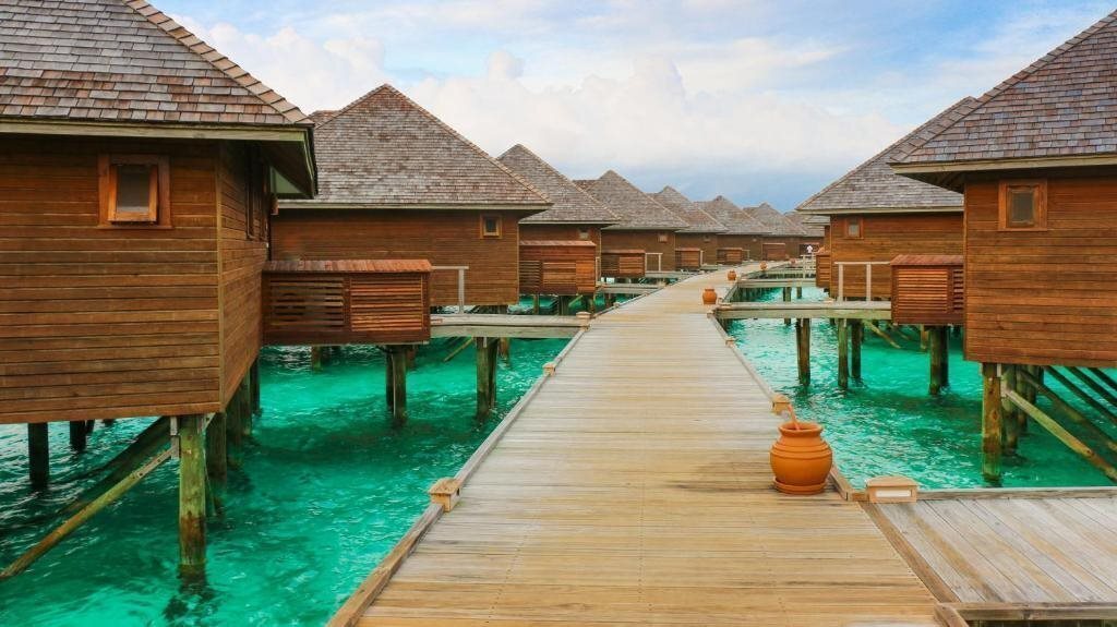 Hotel Vakarufalhi Island Resort 4*