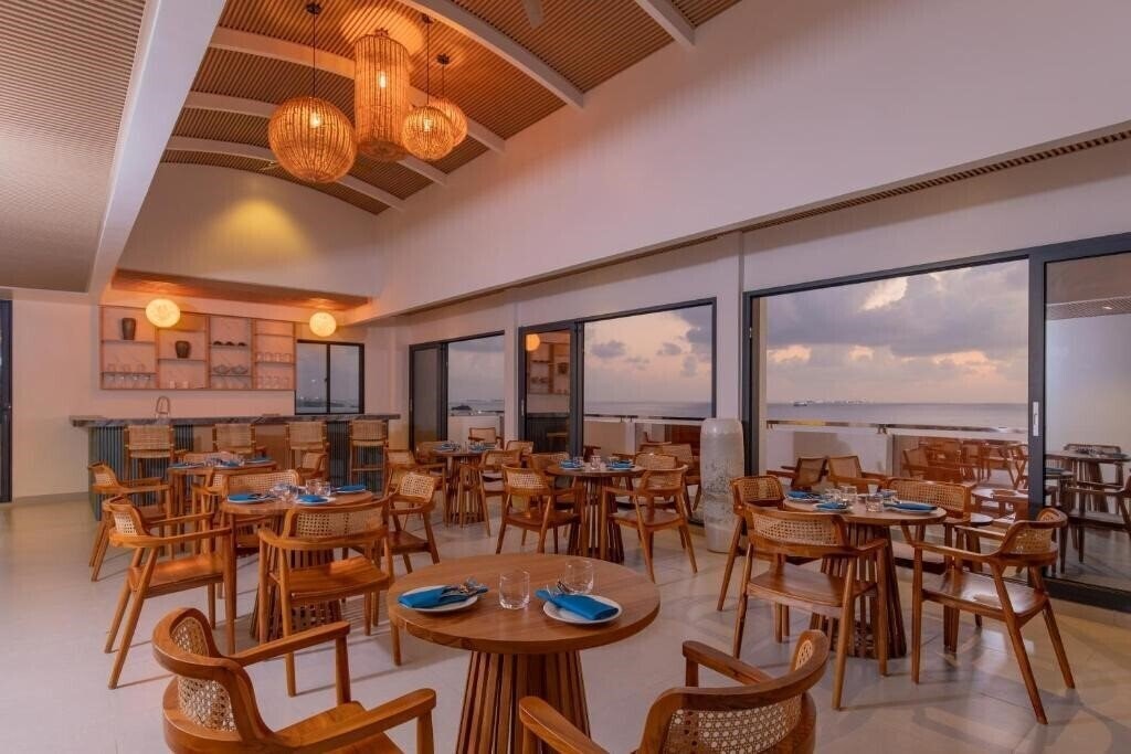 Obraz Arrival Beach & SPA, Gulhi 4*