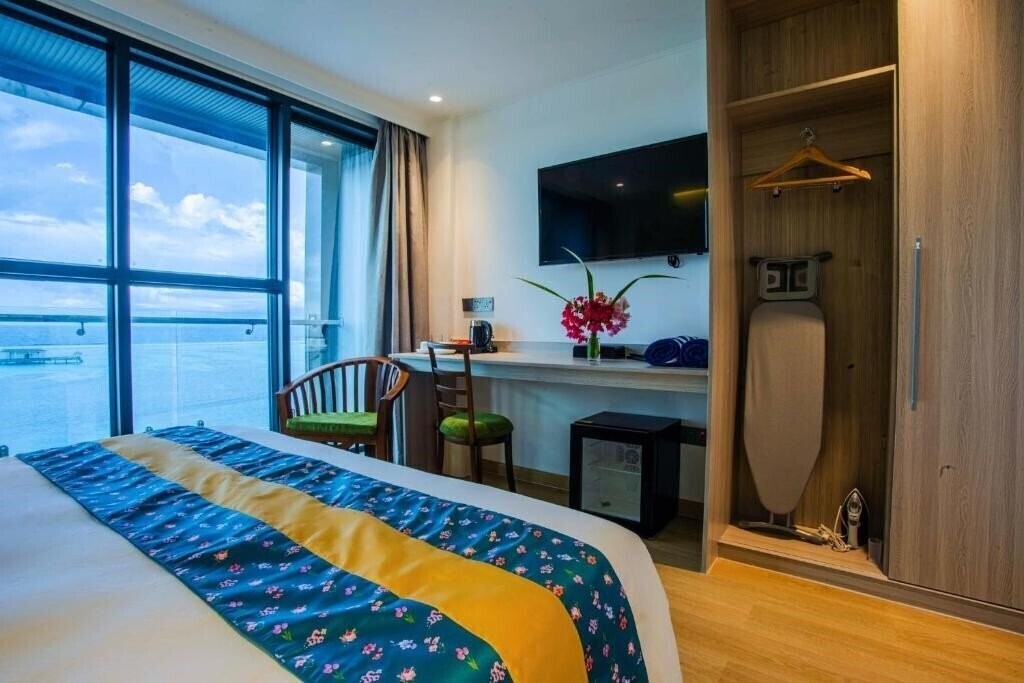 Zdjęcie Beach Hotel Guraidhoo 3*