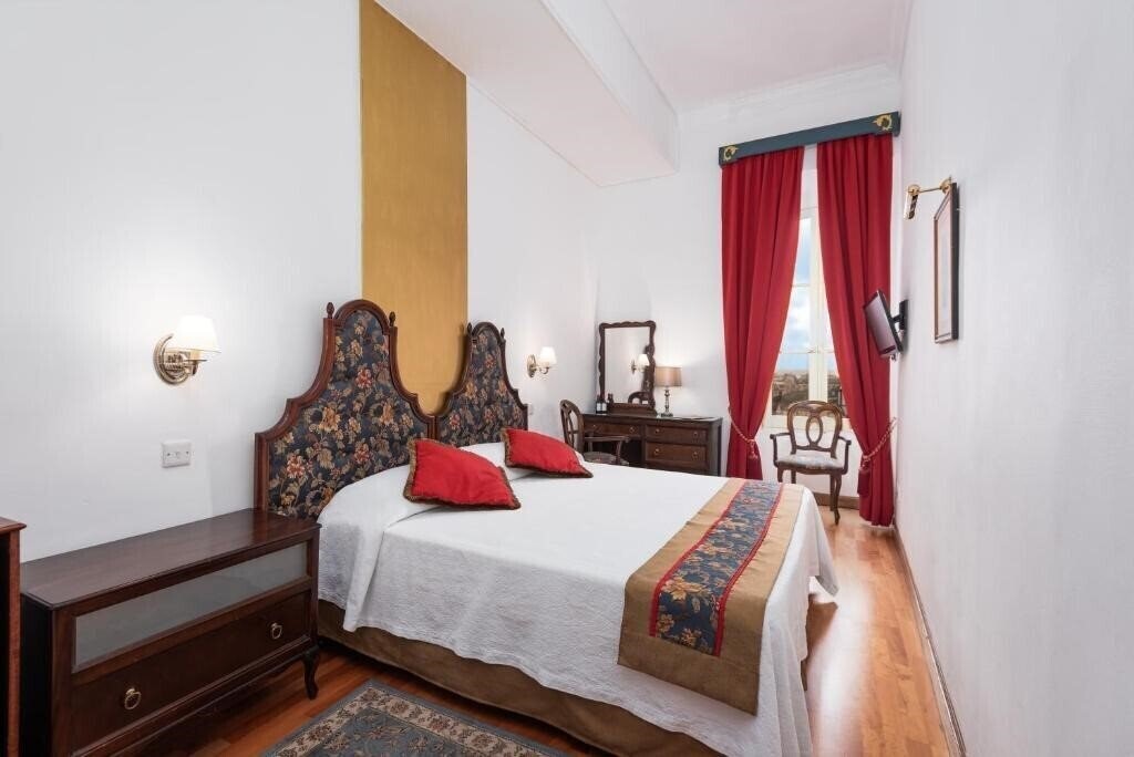 Фотография Castille Hotel 3*