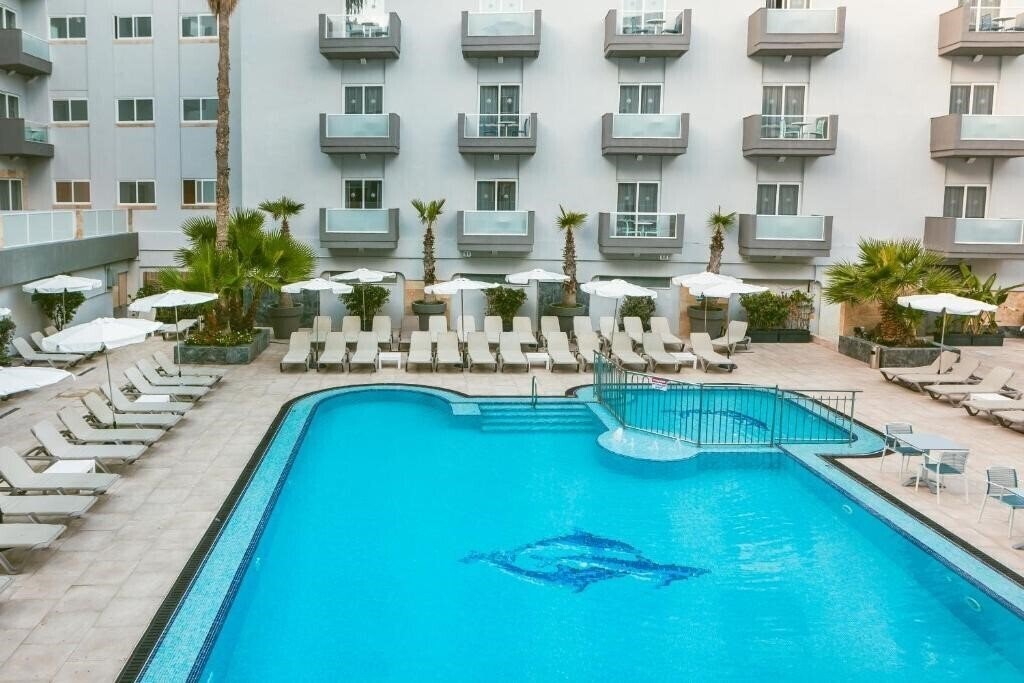 Zdjęcie Bora Bora Ibiza Malta Resort отель без категории