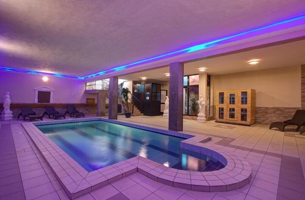 Фотографія Canifor Hotel 4*