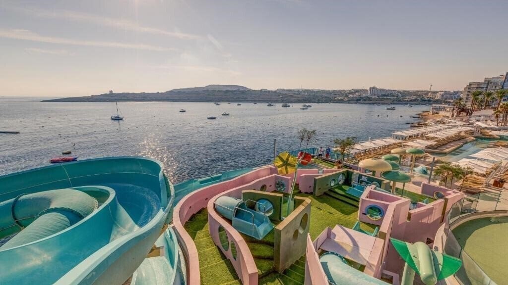 Zdjęcie Hotel Ax Odycy 4*