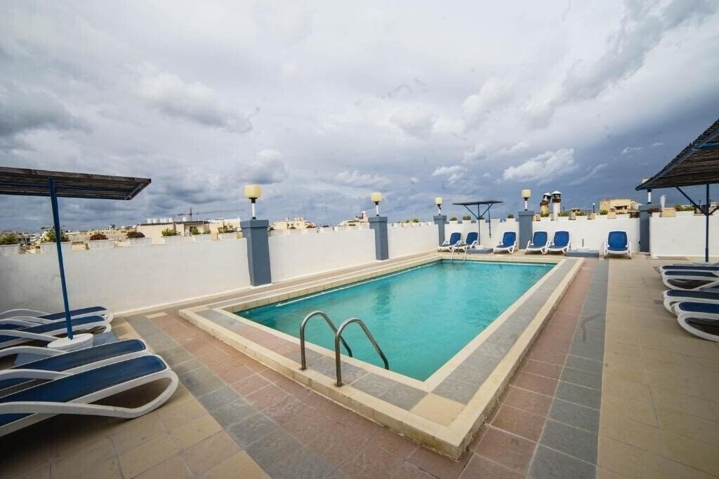 Готель Coral Hotel 3*