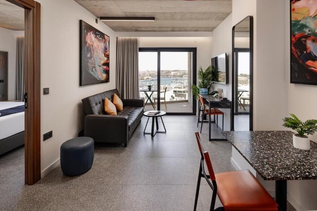 Obraz Grands Suites Residences Spa 4*