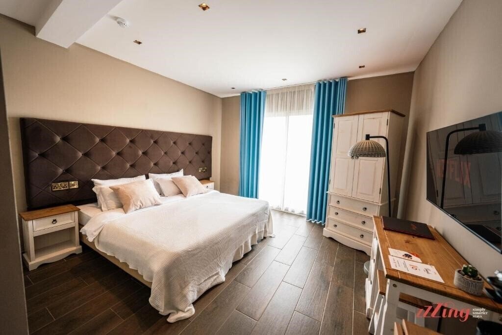 Zdjęcie The Segond 4*