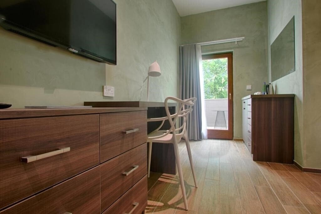 Zdjęcie Quaint Boutique Sannat 3*