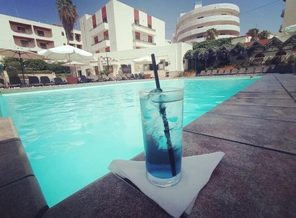 Отель San Anton Hotel & Apartments 3*