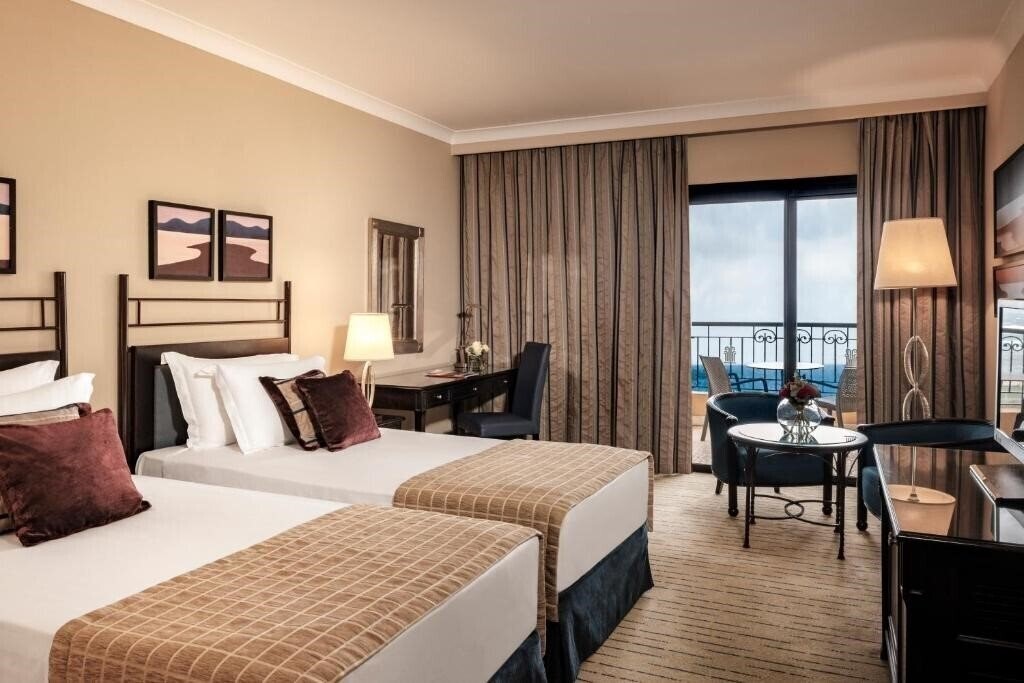 Zdjęcia Corinthia Hotel St George's Bay 5*