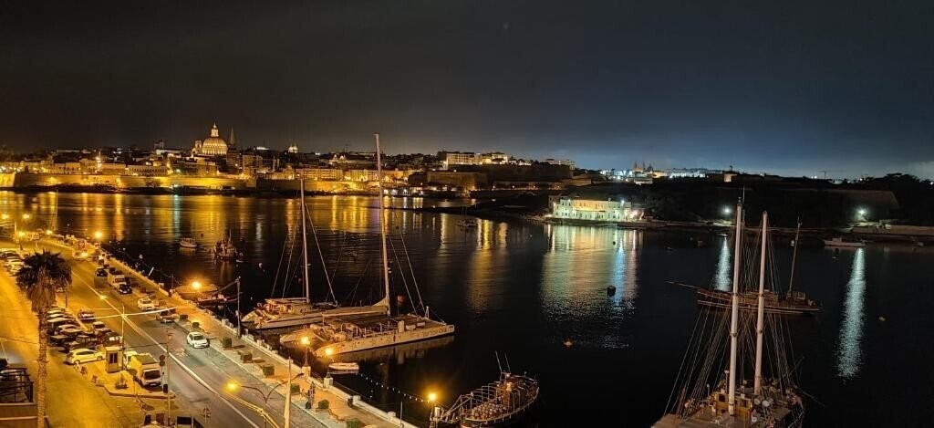 Отель Sliema Marina Hotel 3*