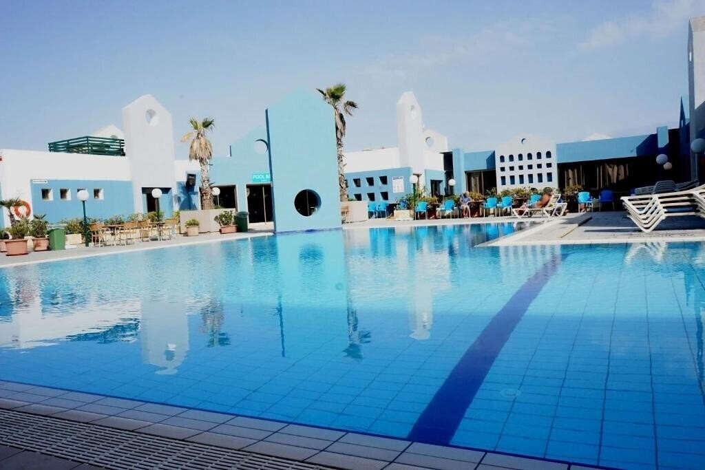 Zdjęcie La Vallett & George's Park Resort 3*