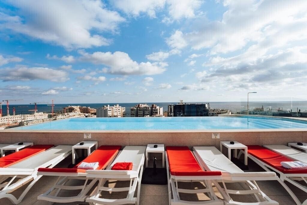 Zdjęcie So City Hotel - Adults Only 3*