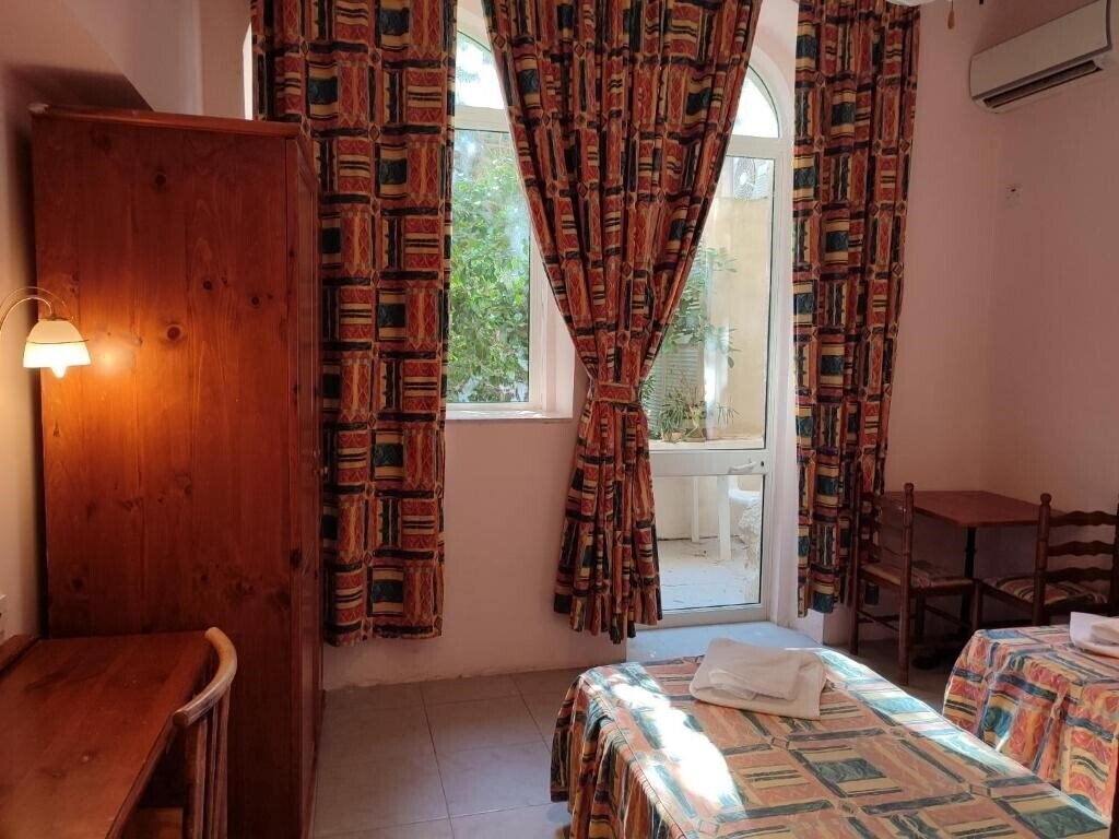 Zdjęcie Sprachcaffe International - Hostel 2*