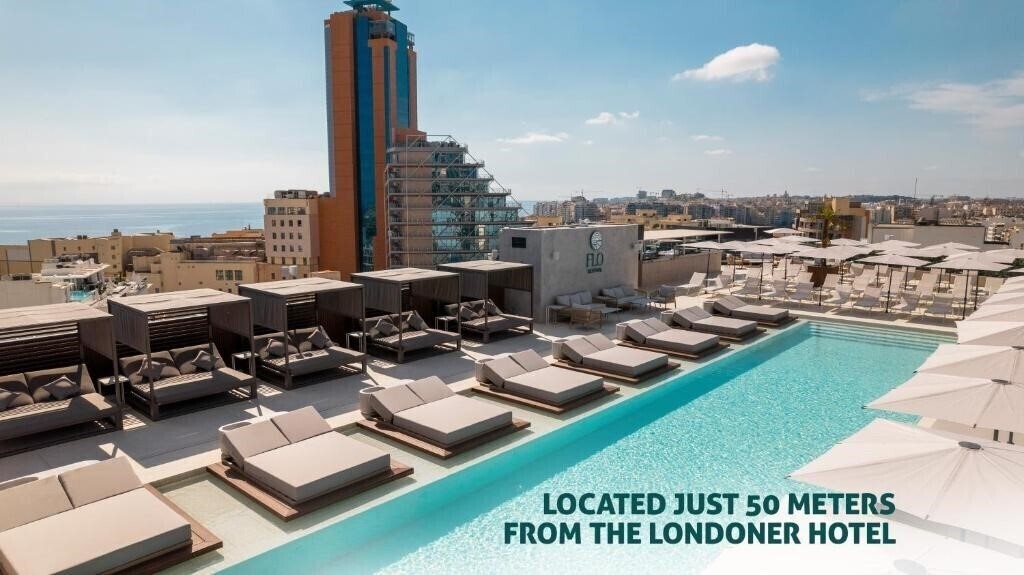 Hotel The Londoner 3*