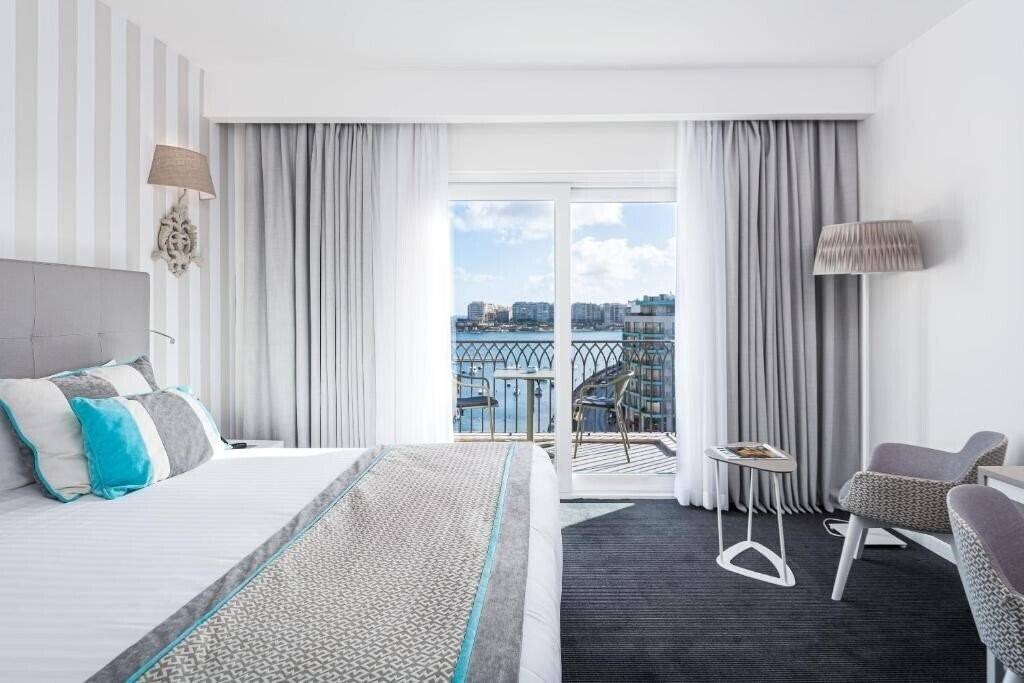 Отель Hotel Juliani 4*
