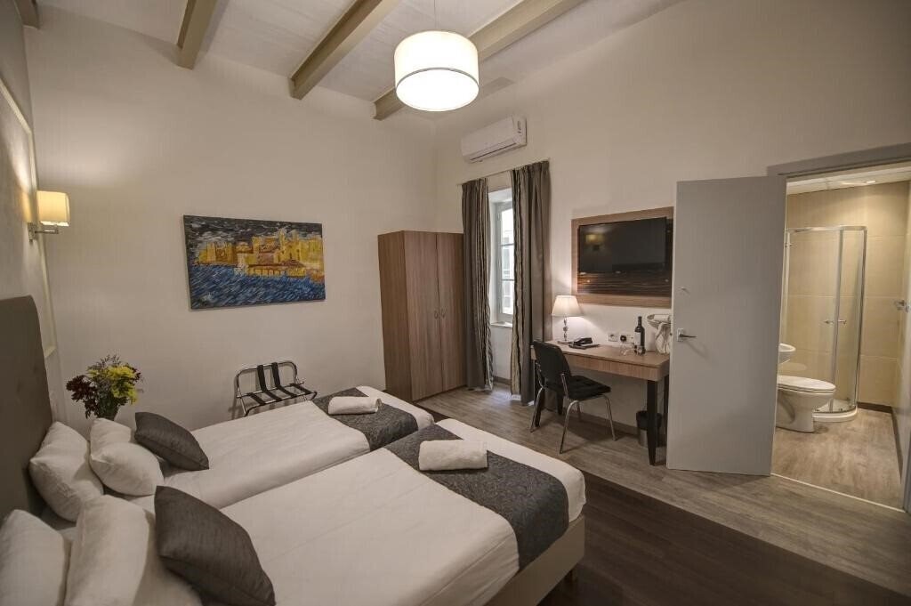 Zdjęcie Europa Hotel 2*