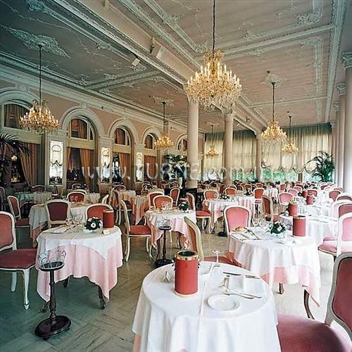 Hotel Royal Mirage 4*