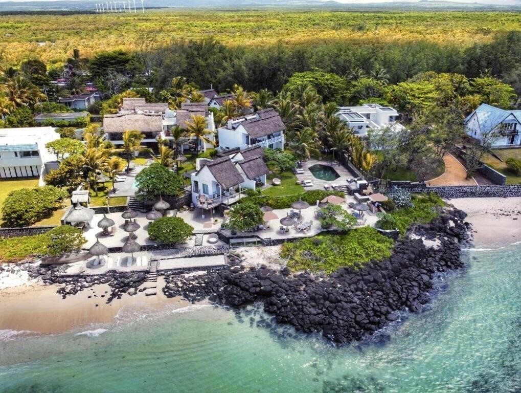 Hotel La Maison D'Ete 3*