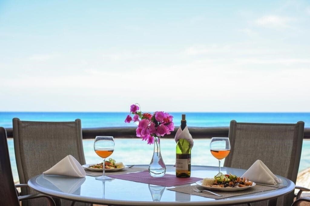 Zdjęcie Aquatech Villas Derosa Resort 3*