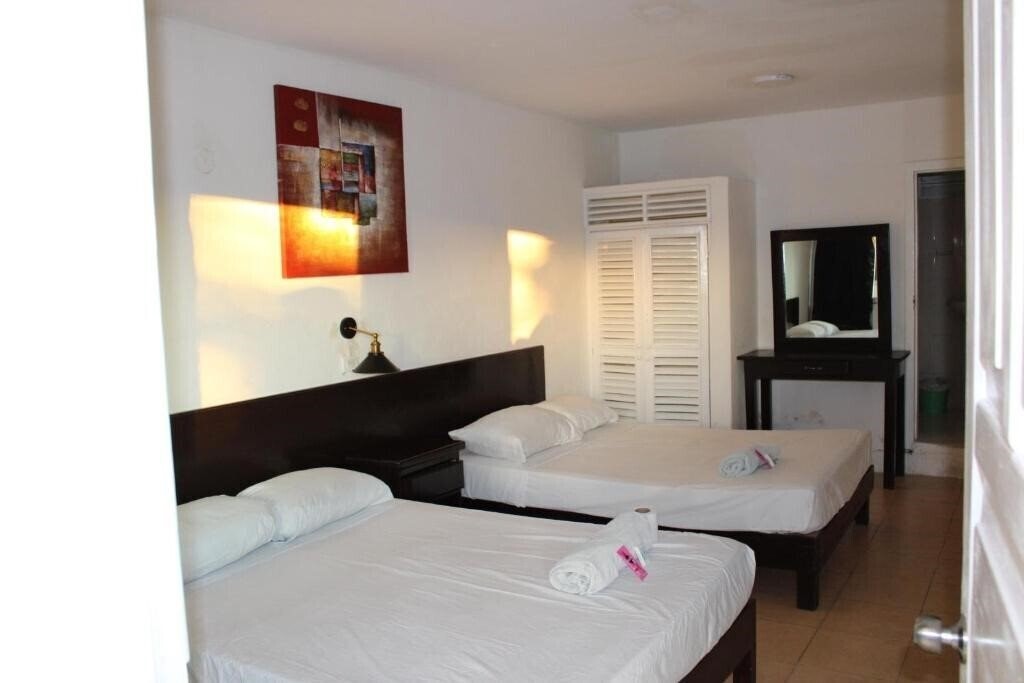 Obraz OYO Hotel Colibri (ex. Hotel Platas) 3*