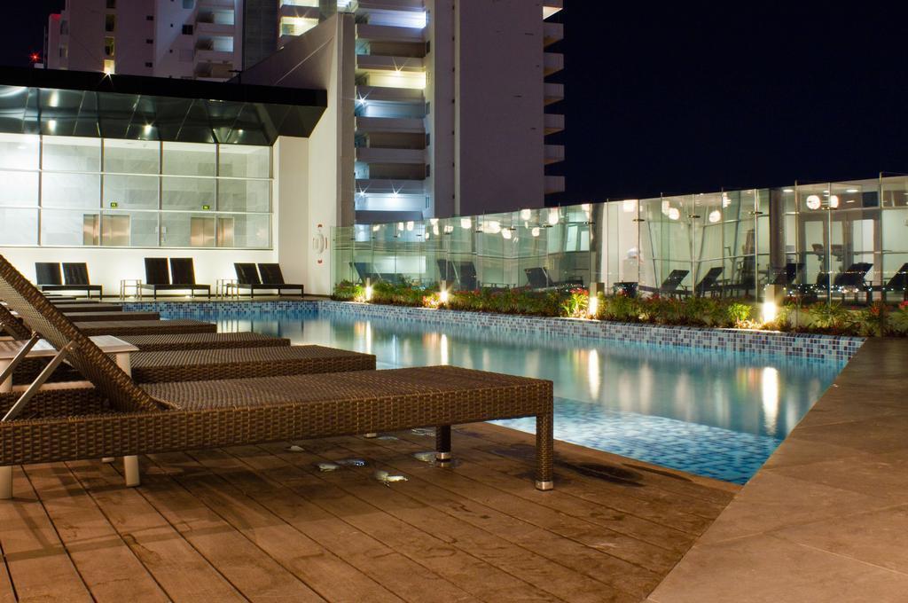 Hotel Fiesta Inn Cancun Las Americas 4*