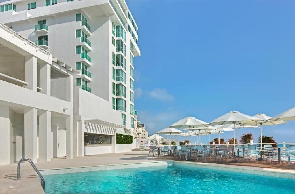 Zdjęcie Oleo Cancun Playa All Inclusive Boutique Resort (ex. BelleVue Beach Paradise (ex. Hotetur Beach Paradise)) 4*