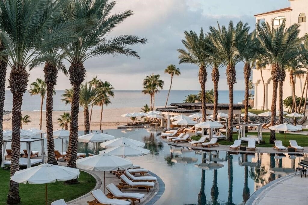 Готель Hilton Los Cabos Beach & Golf Resort 4*