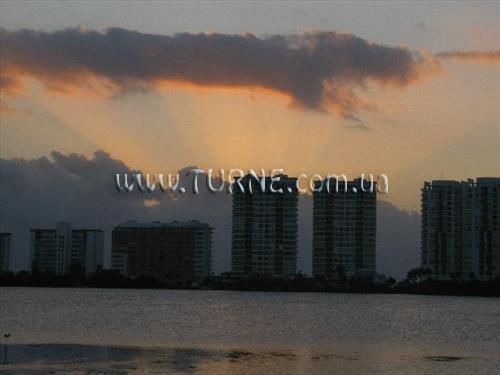 Hotel Imperial Laguna 2*