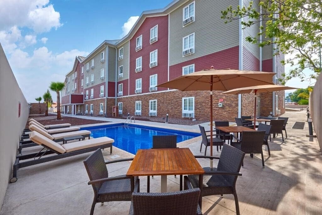 Hotel Extended Suites Cancun Cumbres 4*