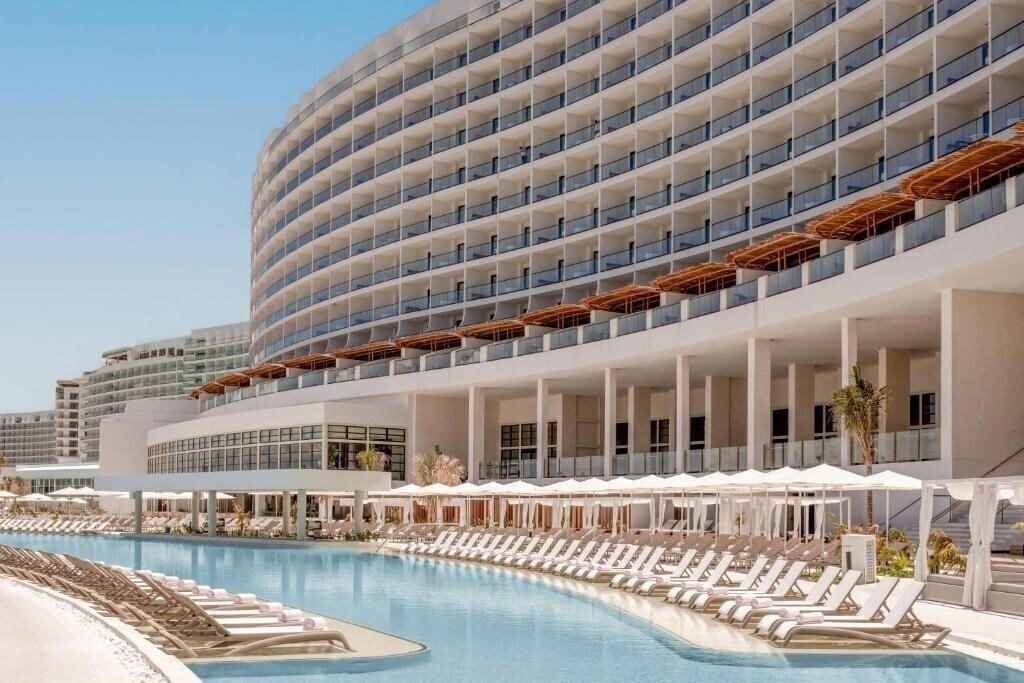 Готель Ava Resort Cancun 5*