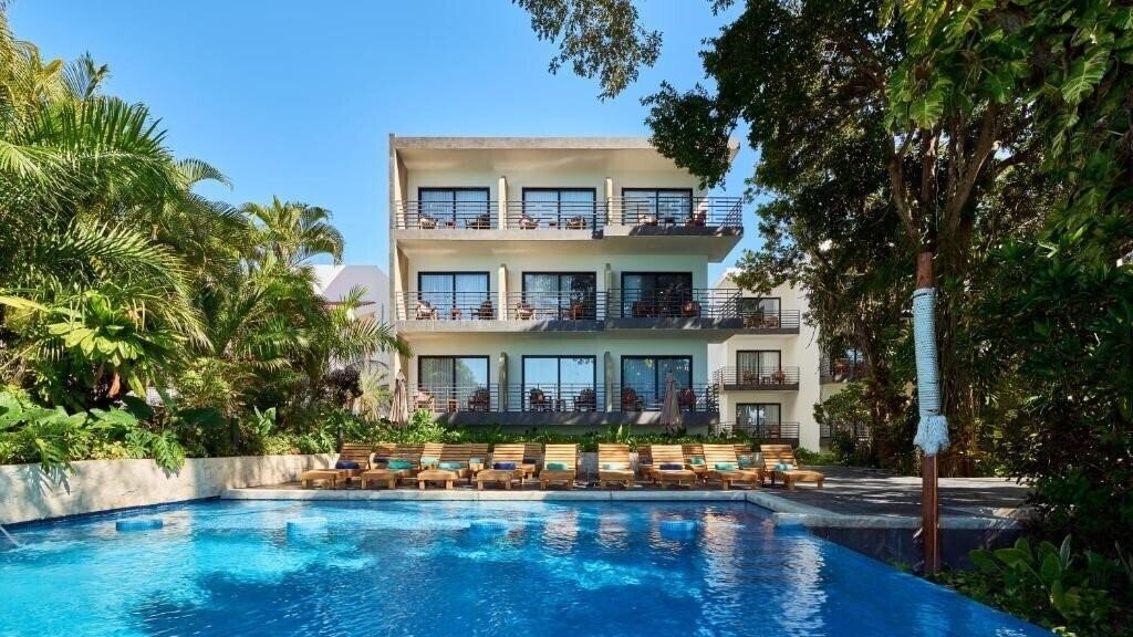 Фото Cristalino Lagoon Front Hotel Restaurant & SPA 5*