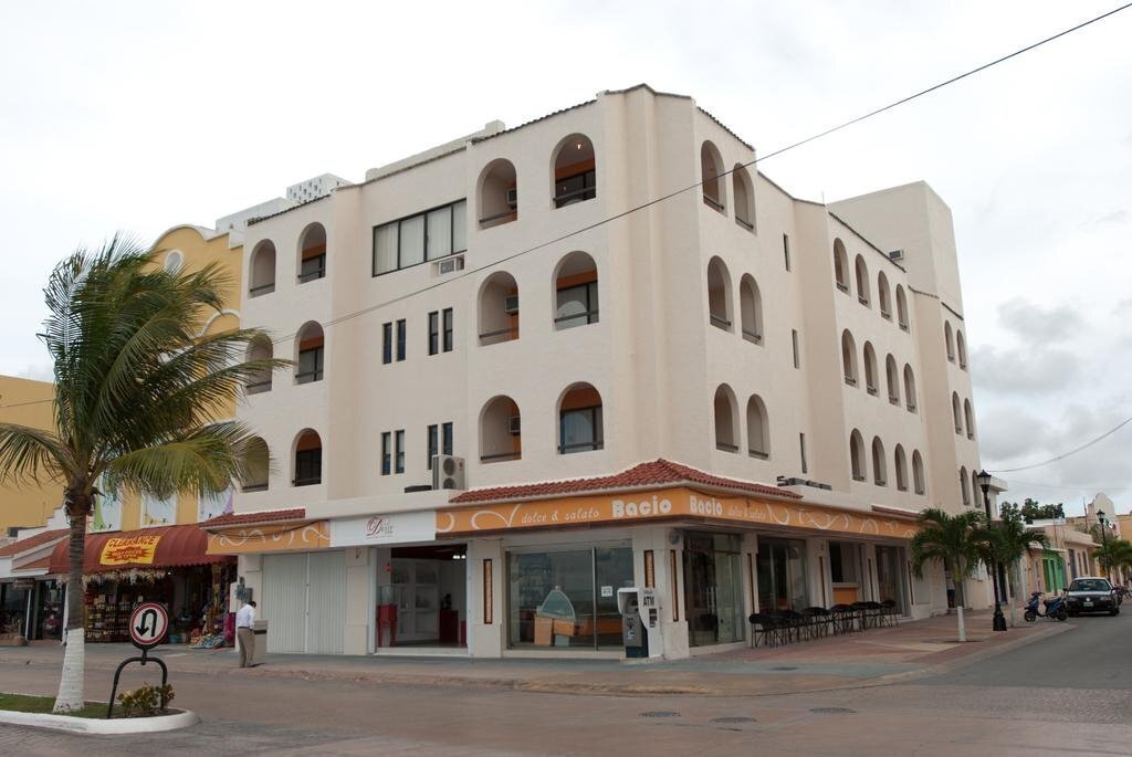 Готель Suites Bahia 3*