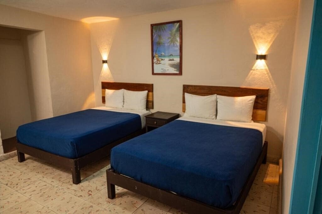 Obraz Luna Azul By Uvas 3*