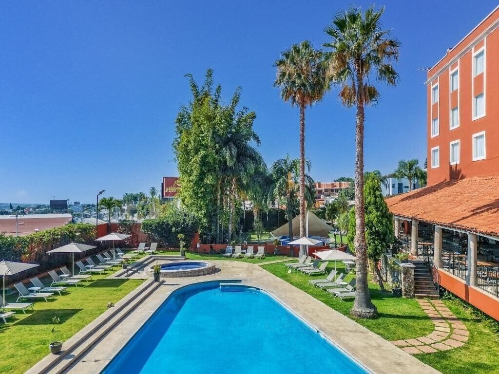 Зображення Fiesta Inn Cuernavaca 4*