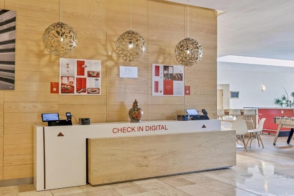 Отель Fiesta Inn Centro Historico 4*