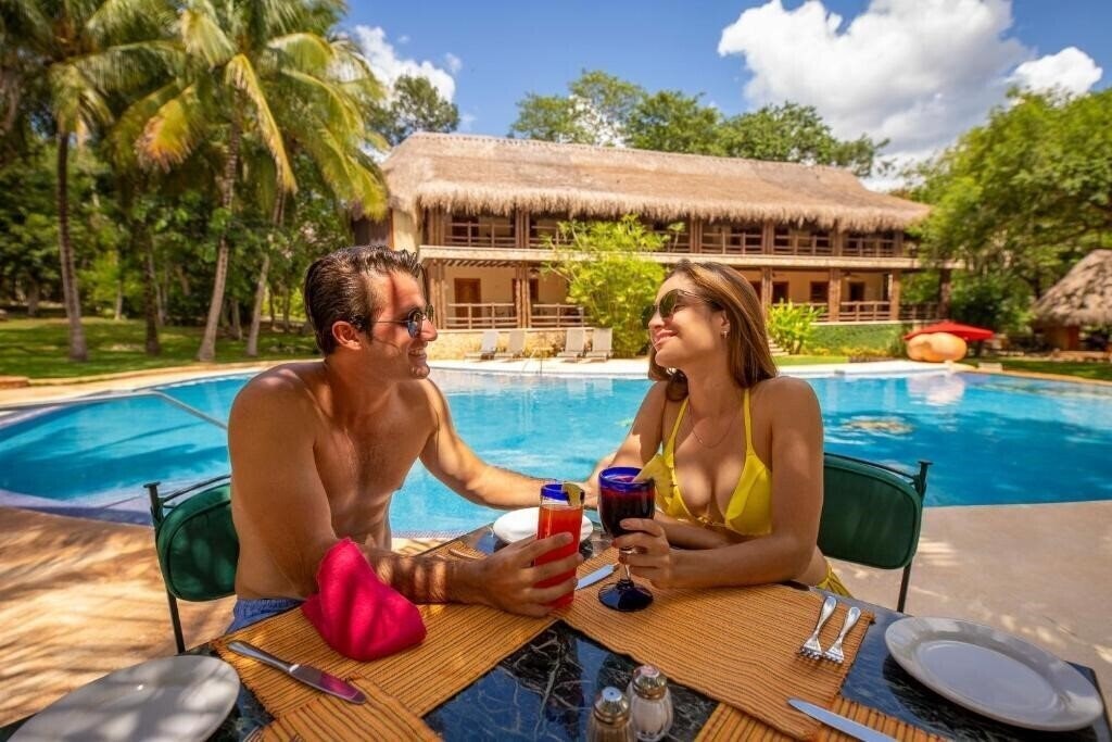 Зображення The Lodge At Uxmal 4*